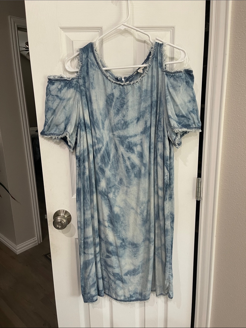 Cato Blue Tie-Dye Cold Shoulder Midi Dress